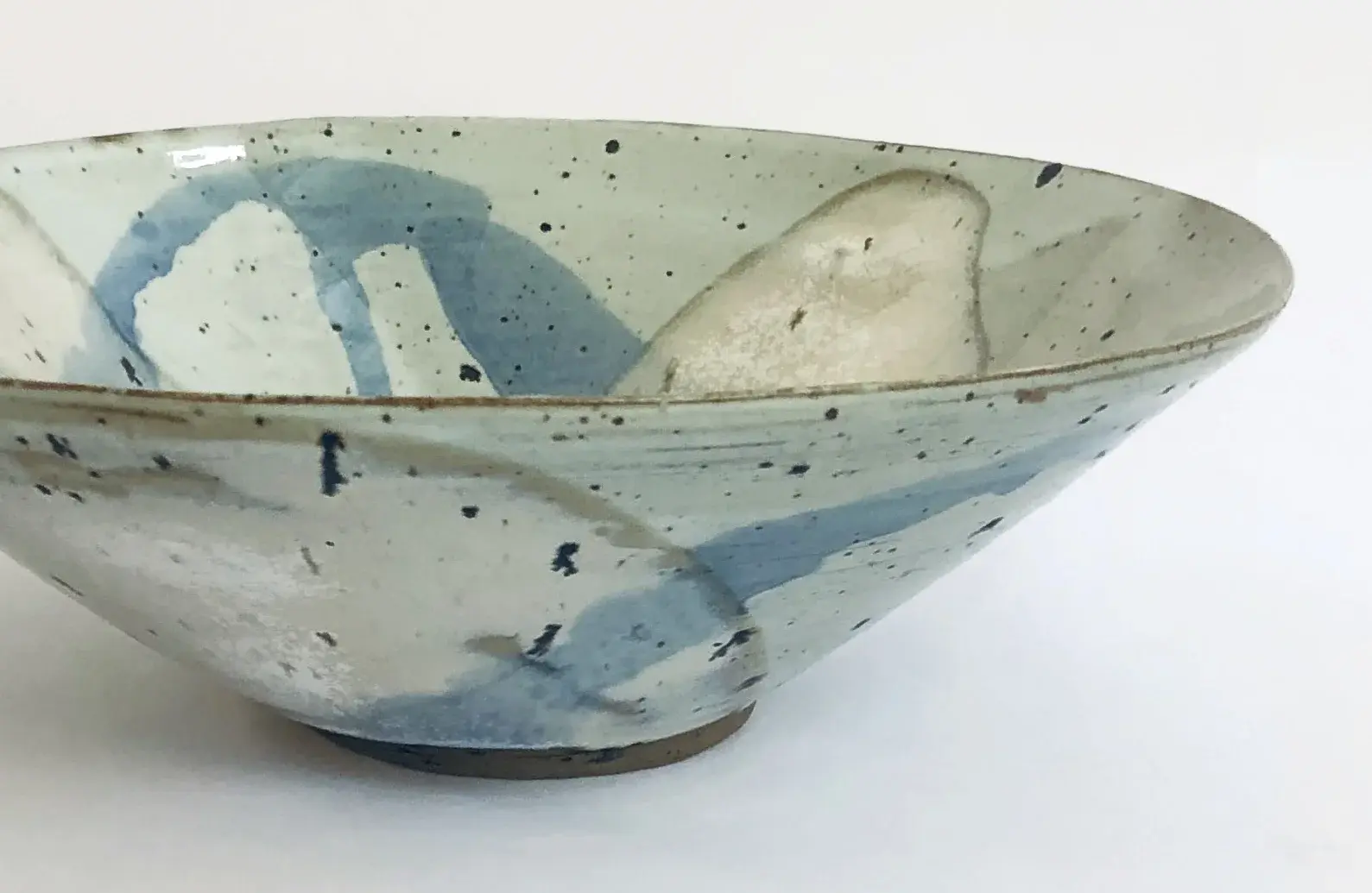 Mami Kanno, Mami Kanno, Schale